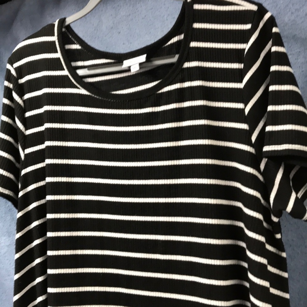 Lularoe Carly